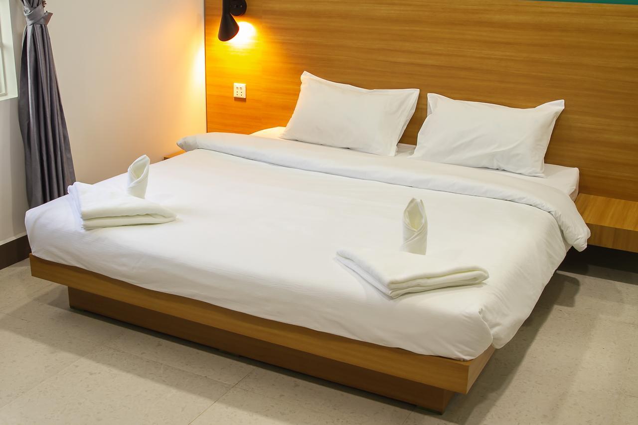 Sleep Pod Hostel Siem Reap Exterior photo