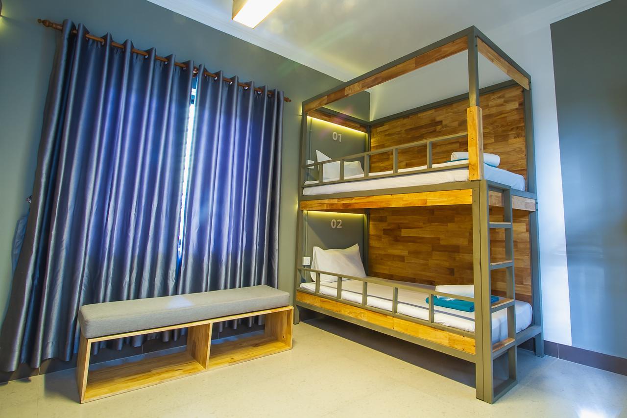 Sleep Pod Hostel Siem Reap Exterior photo